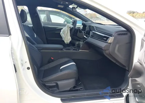 2025 Toyota Camry Se из США, поврежденный, VIN 4T1DAACK2SU159689